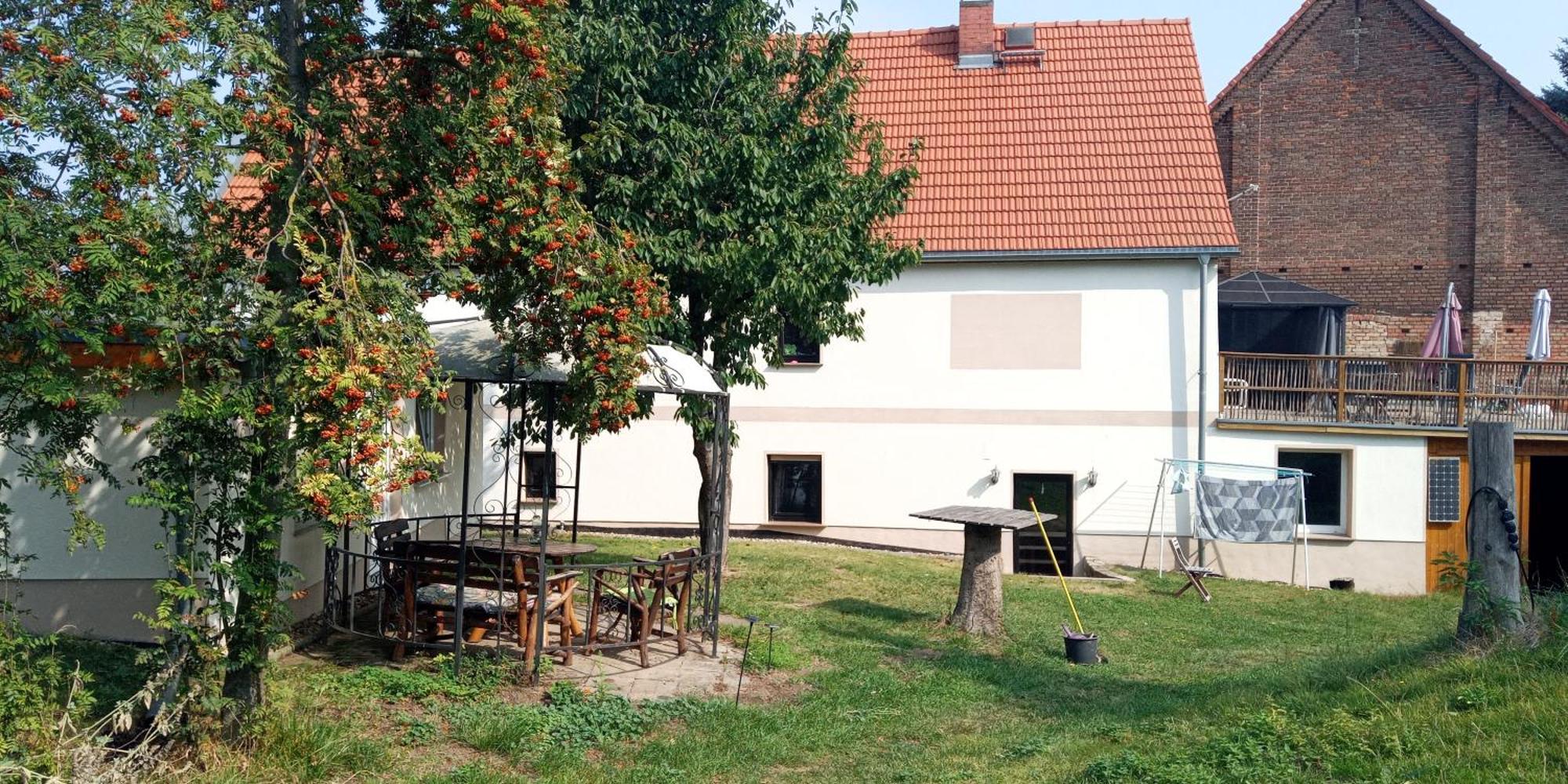 Ferienwohnung Auf Dem Gutshof Renz Weißenfels Exterior foto